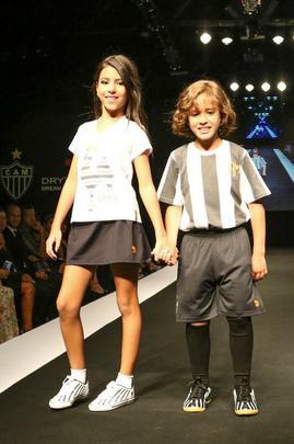 Nova coleção de uniformes do Atlético para 2016, fornecida pela empresa canadense Dryworld