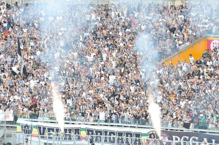 Torcida do Atltico voltou a lotar o Mineiro na partida contra o Fluminense, neste domingo (28/11), pela 36 rodada do Campeonato Brasileiro