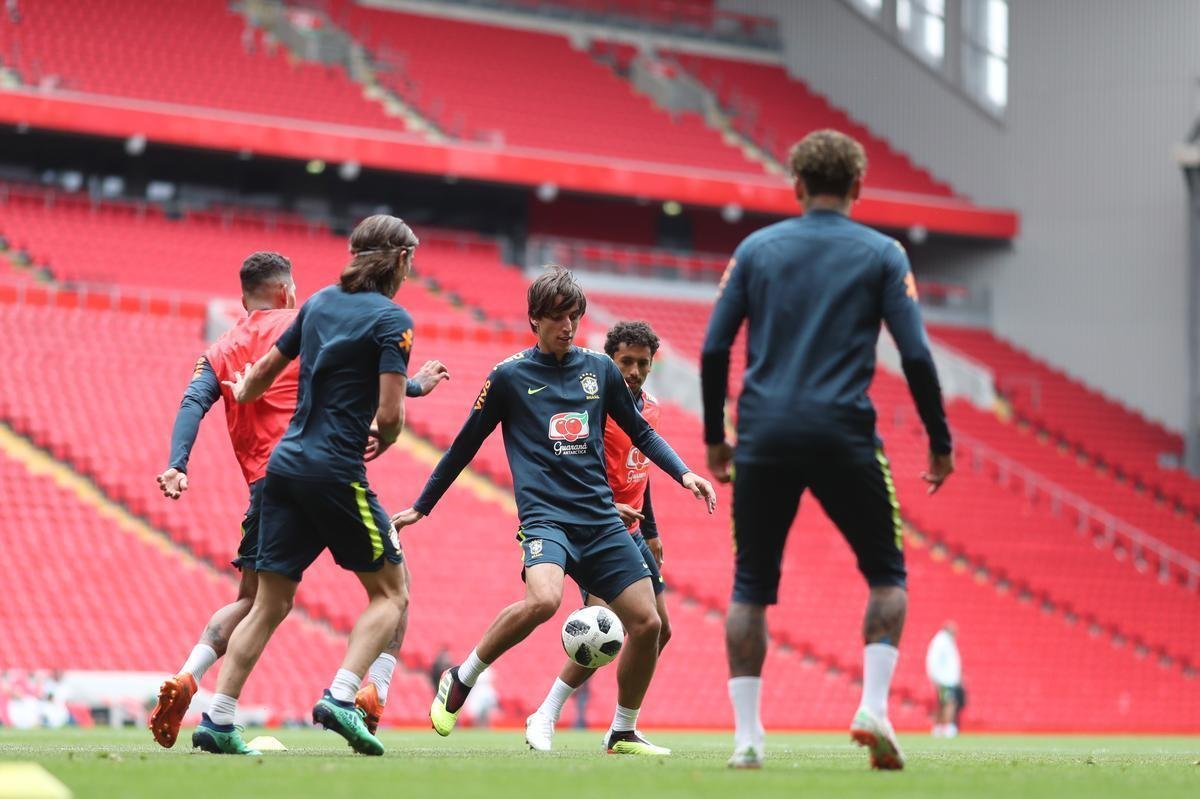 Veja imagens do último treino do Brasil antes do amistoso contra a Croácia