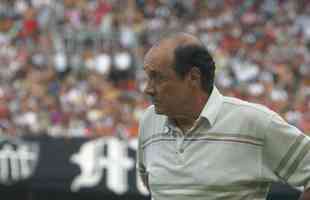 6 - Procpio Cardoso (1979-1981, 1984-1985, 1992, 1995-1996, 2003 e 2004-2005): 74,5% de aproveitamento em 157 jogos (107 vitrias, 30 empates e 20 derrotas)