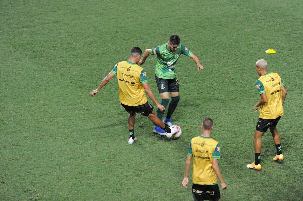 Fotos de Amrica x Vitria, no Independncia, pela 33 rodada