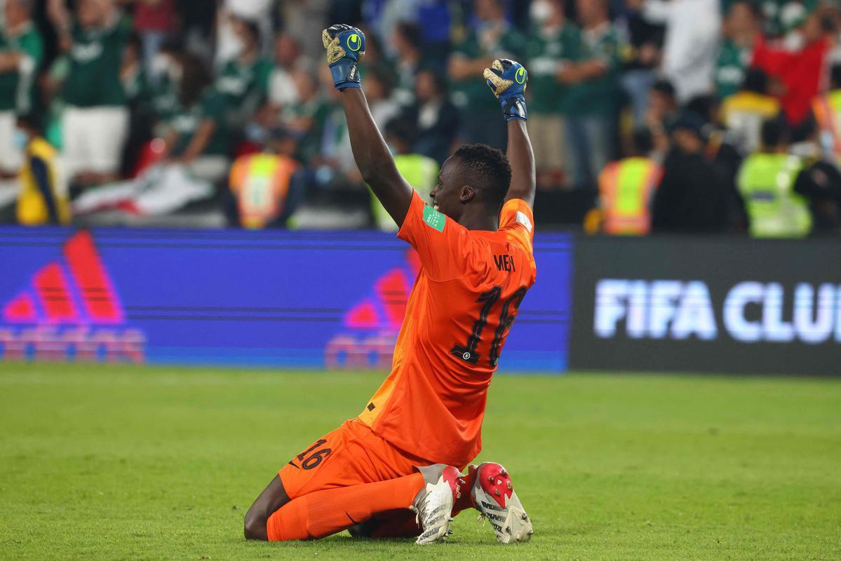 Gol de Kai Havertz, na prorrogao, decretou vitria do Chelsea sobre o Palmeiras por 2 a 1 na final do Mundial. Times ingls festou muito o ttulo mundial em Abu Dhabi, nos Emirados rabes