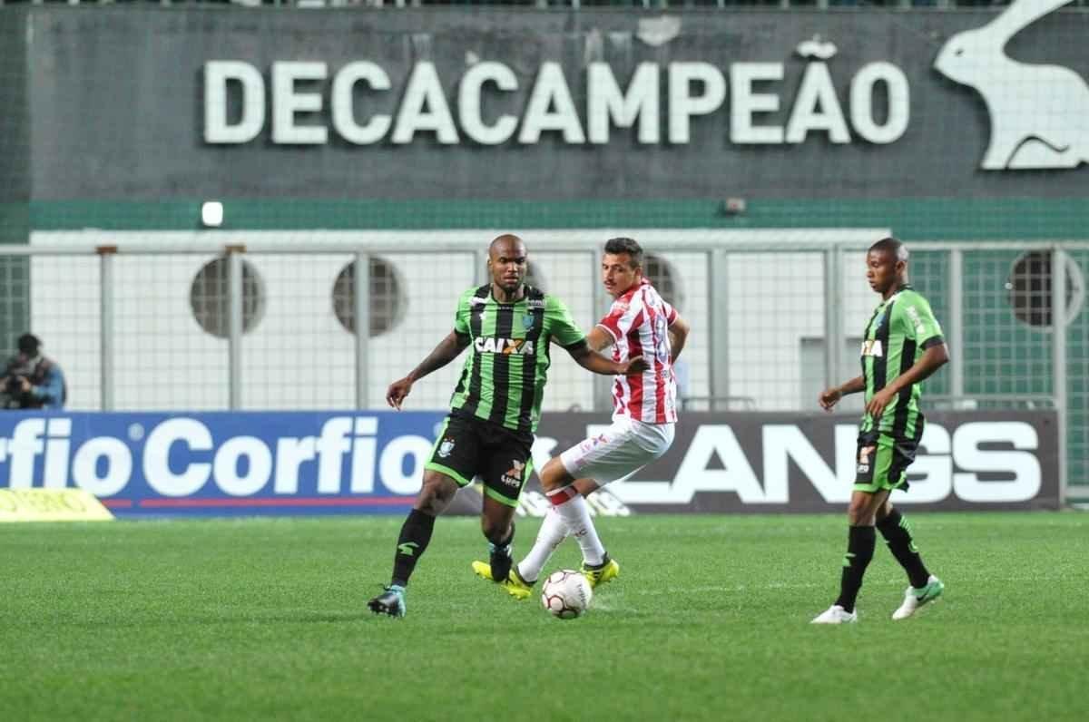 Amrica e Nutico se enfrentaram, no Independncia, pela 20 rodada da Srie B do Brasileiro