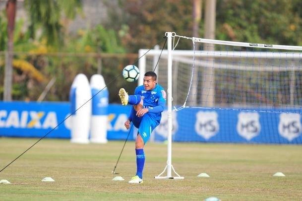 Lucas Romero pelo Cruzeiro na temporada 2017