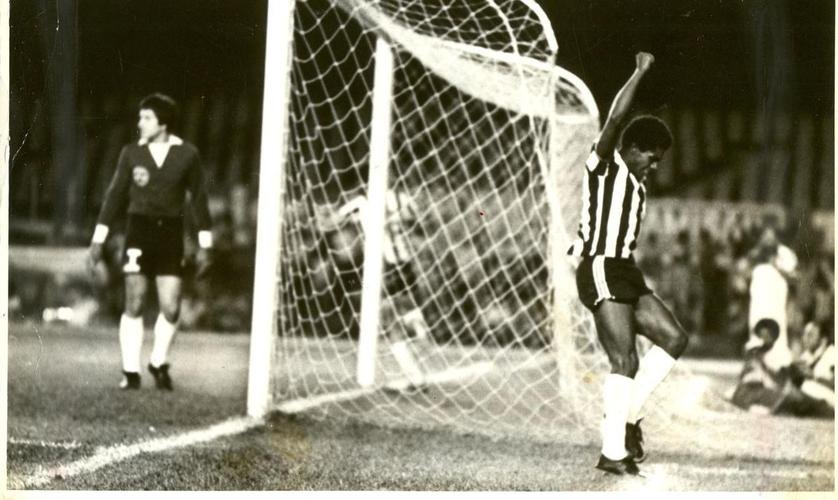 O Atlético deu o troco no River Plate no segundo confronto, válido também pela fase semifinal da Copa Libertadores de 1978. No Mineirão, vitória alvinegra por 1 a 0, gol de Marinho, aos 38 minutos do segundo tempo.