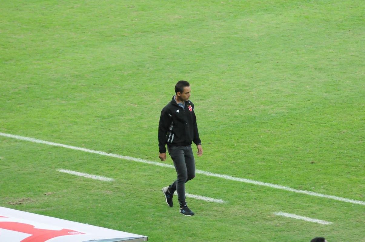 Fotos do jogo entre Cruzeiro e Vila Nova, no Mineiro, pela 15 rodada da Srie B