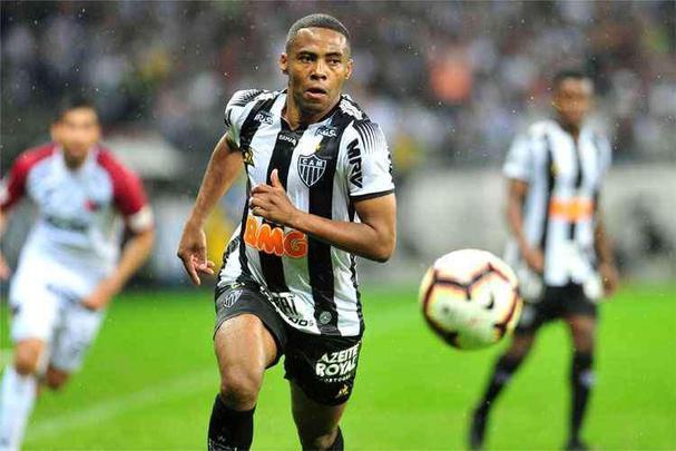 11/12/2019 - Após três anos, Elias deixou o Atlético. O clube comunicou a saída do meio-campista, que, ao longo da passagem pela Cidade do Galo, nunca foi unanimidade entre torcedores. Além dele, também tiveram saídas confirmadas o goleiro Wilson e o atacante Geuvânio.