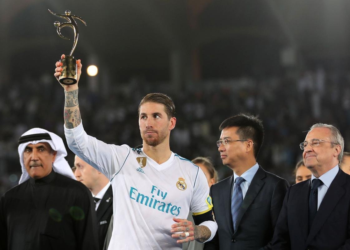 Fotos da premiao do Mundial de Clubes e da festa do Real Madrid com o hexa