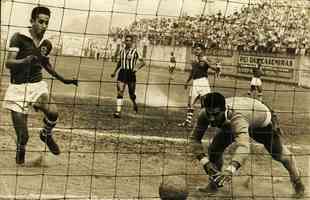 11- Raimundinho - 114 gols em 360 jogos (1951 a 1957; 1959 a 1963)