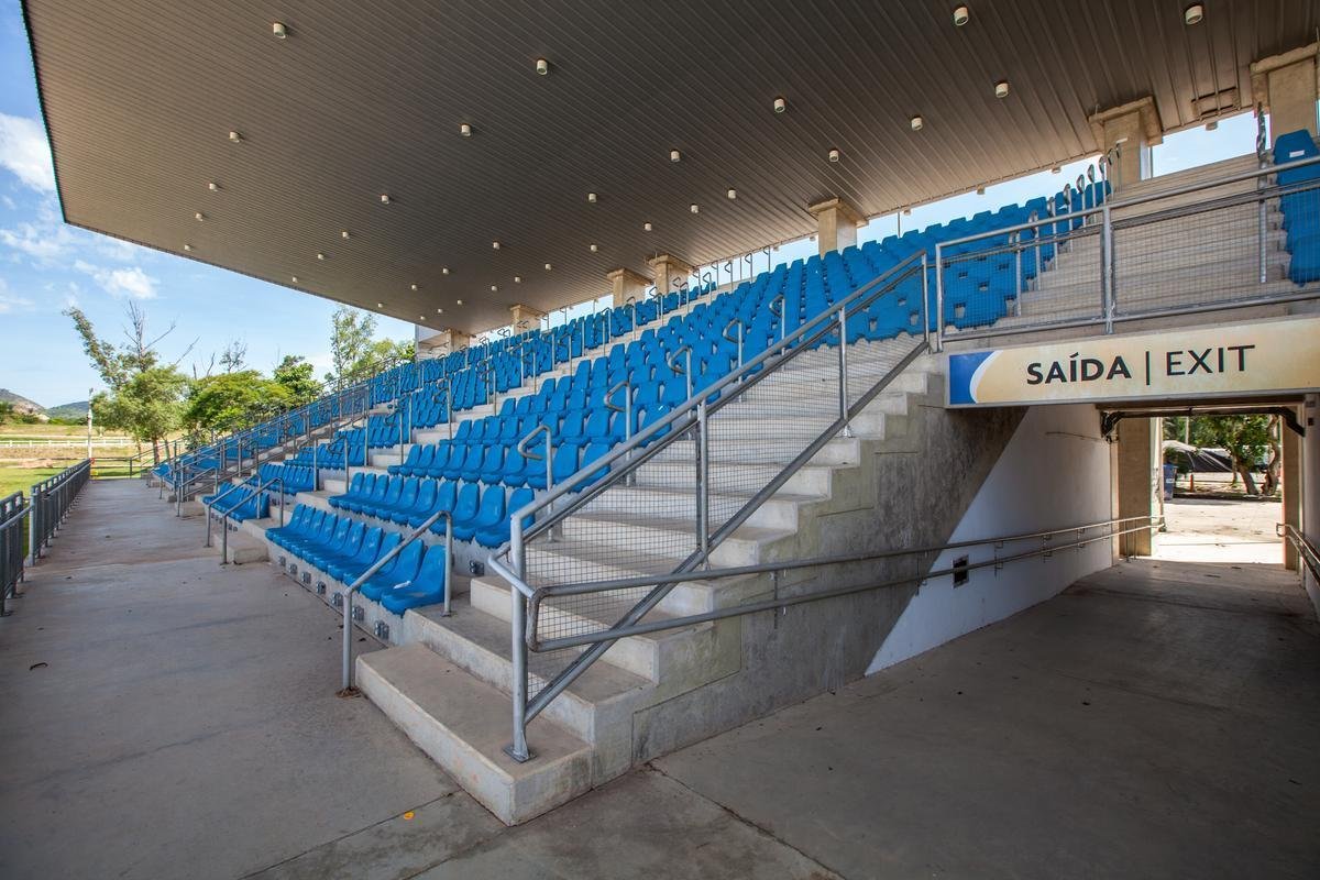 Construdo para o Pan'2007, o centro foi projetado de acordo com os padres da Federao Equestre Internacional (FEI). O complexo tem rea aproximada de 1 milho m.