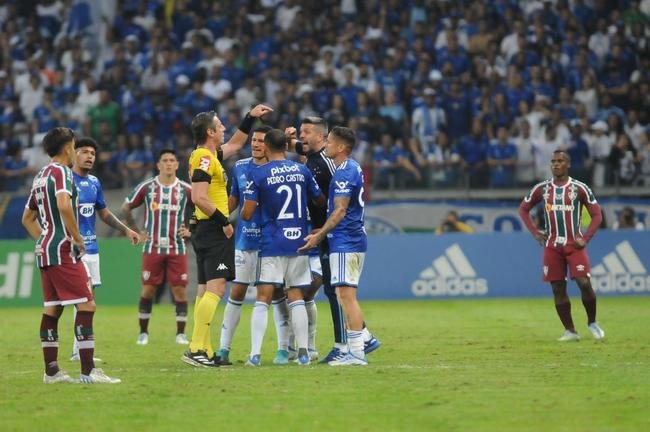 Fotos do jogo de volta das oitavas de final da Copa do Brasil, no Mineiro, entre Cruzeiro e Fluminense (Juarez Rodrigues/EM/DAPress)