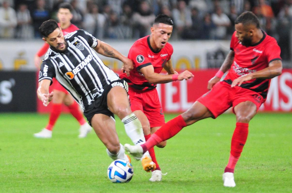 Atltico-MG x Athletico-PR: fotos do jogo pela Copa Libertadores