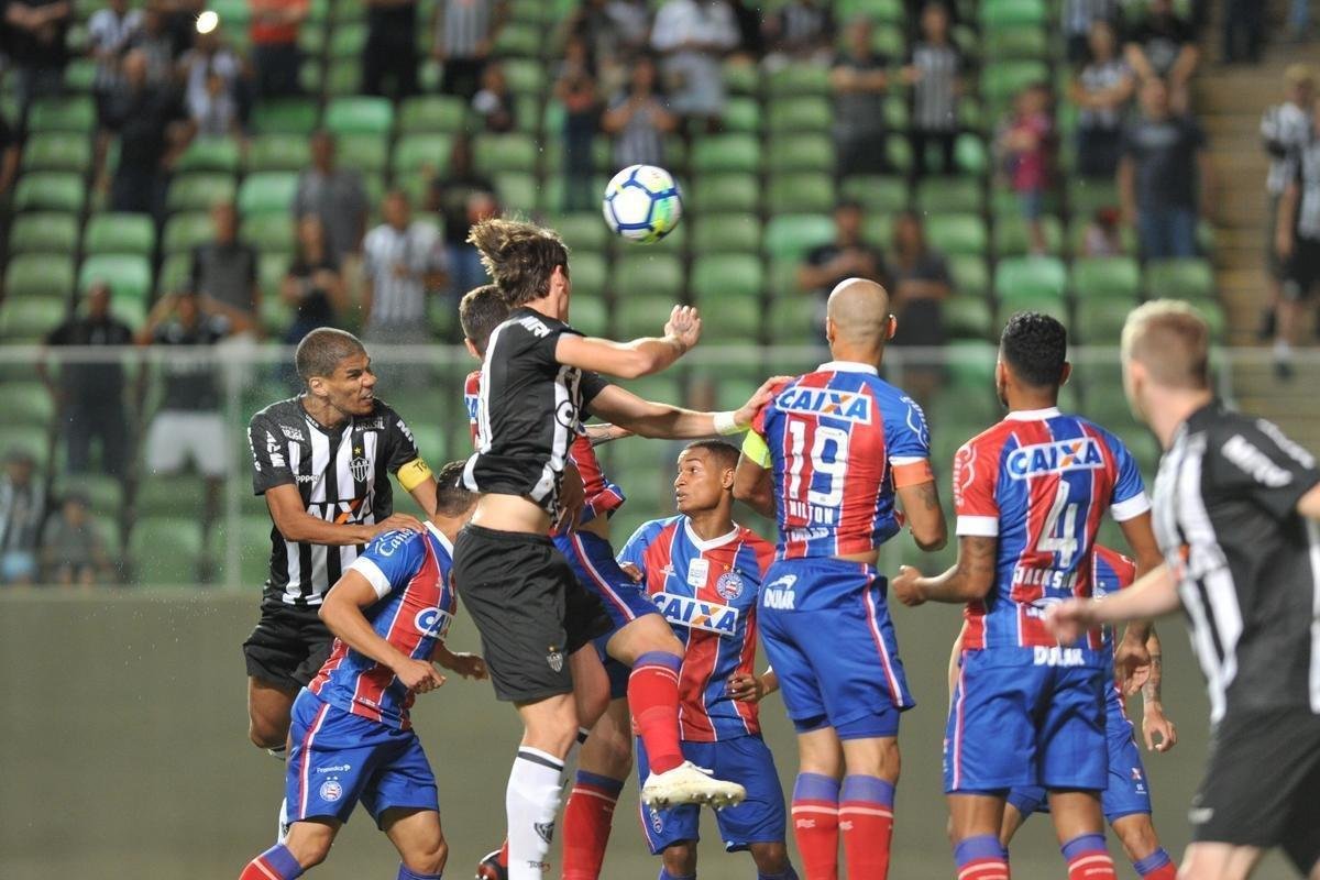 Fotos de Atltico x Bahia, no Independncia, pela 35 rodada do Campeonato Brasileiro (Alexandre Guzanshe/EM D.A Press)