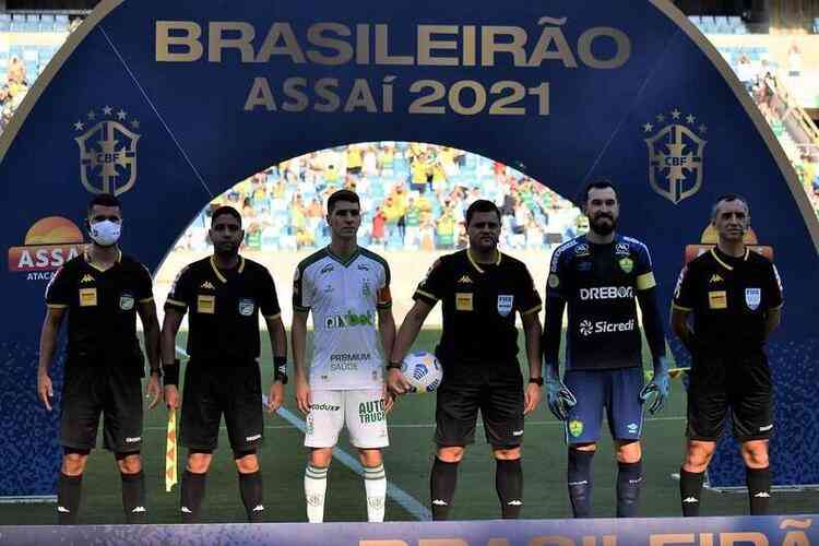 Brasileirão: Por que não tem rodada completa no fim de semana?