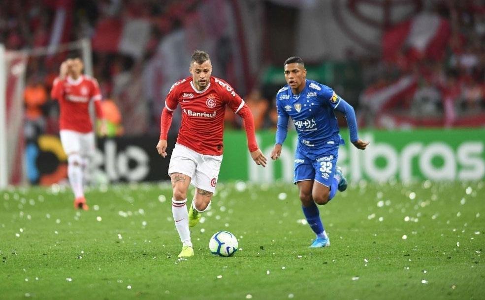Fotos do duelo entre Internacional e Cruzeiro, no Beira-Rio, pela semifinal da Copa do Brasil