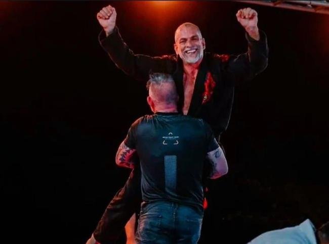 Marcelo Dourado foi campeo do BBB10 e lutou pelas modalidades do MMA e do jiu-jitsu