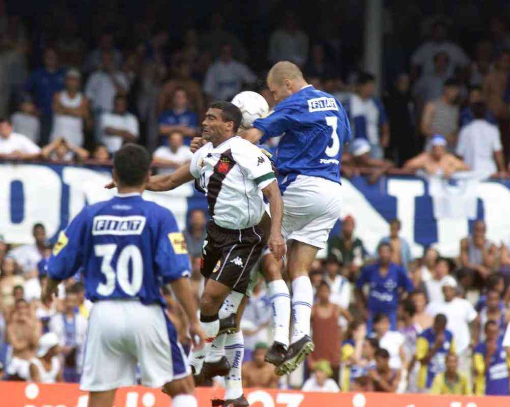 Jogos Históricos: Show de Deivid no Mineirão (Cruzeiro 4×1 Vasco