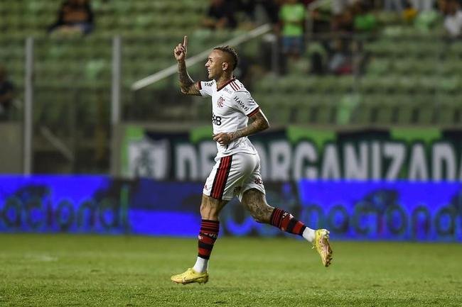No Independncia, Flamengo vence Amrica por 2 a 1 em duelo pela 33 rodada do Campeonato Brasileiro 