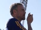 Luis Enrique comandar treinos da Espanha por walkie talkie