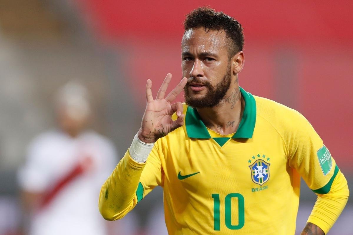 Craque brasileiro Neymar, do PSG, j superou a COVID-19