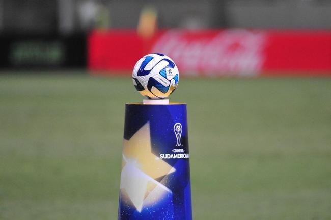 Amrica x Defensa y Justicia: fotos do jogo pela Copa Sul-Americana