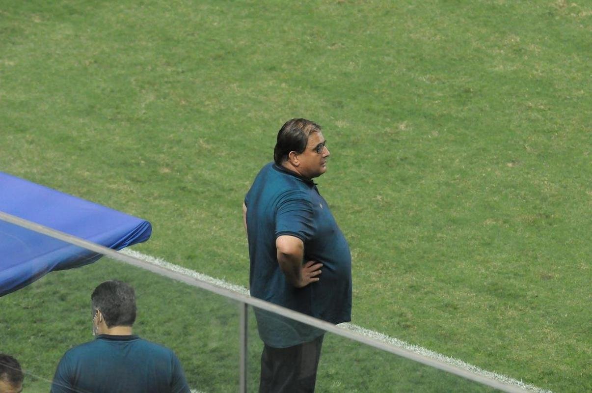 Veja as fotos do confronto entre Amrica e Bahia, no estdio Independncia, em BH, pela 27 rodada do Campeonato Brasileiro.