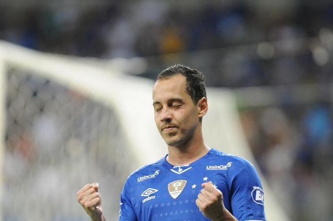 Veja fotos do jogo entre Cruzeiro e Patrocinense