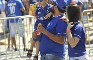 Torcedores do Cruzeiro compareceram em grande nmero ao Mineiro na semifinal contra o Tupi