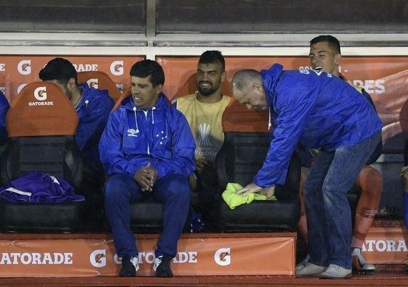 Técnico do Cruzeiro, Mano Menezes foi expulso no segundo tempo