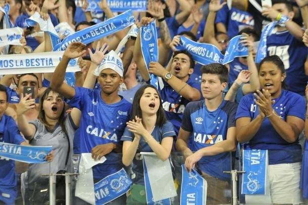 Torcida do Cruzeiro lotou o Mineiro na partida contra o Boca Juniors pela Libertadores