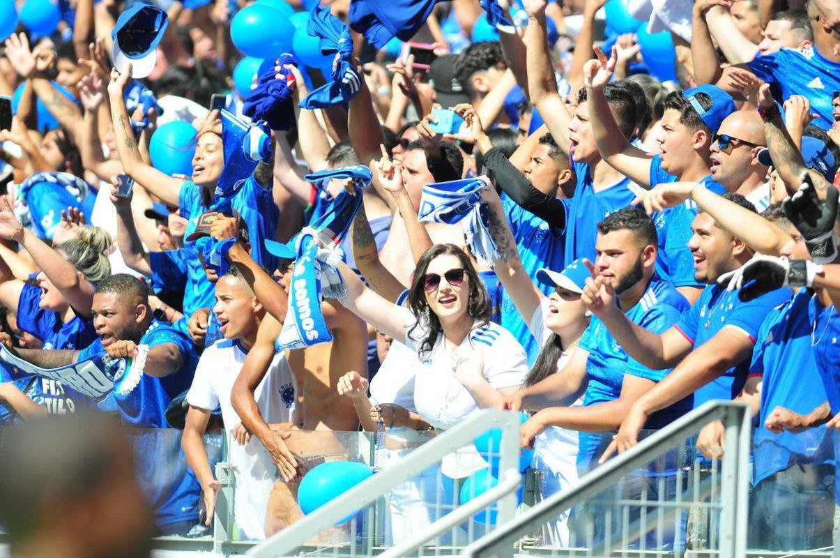 Veja fotos do jogo Cruzeiro x Sampaio Corra, no Mineiro