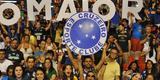 Imagens da premiao, da festa do time e da torcida cruzeirense no Mineirinho com o tri da Superliga