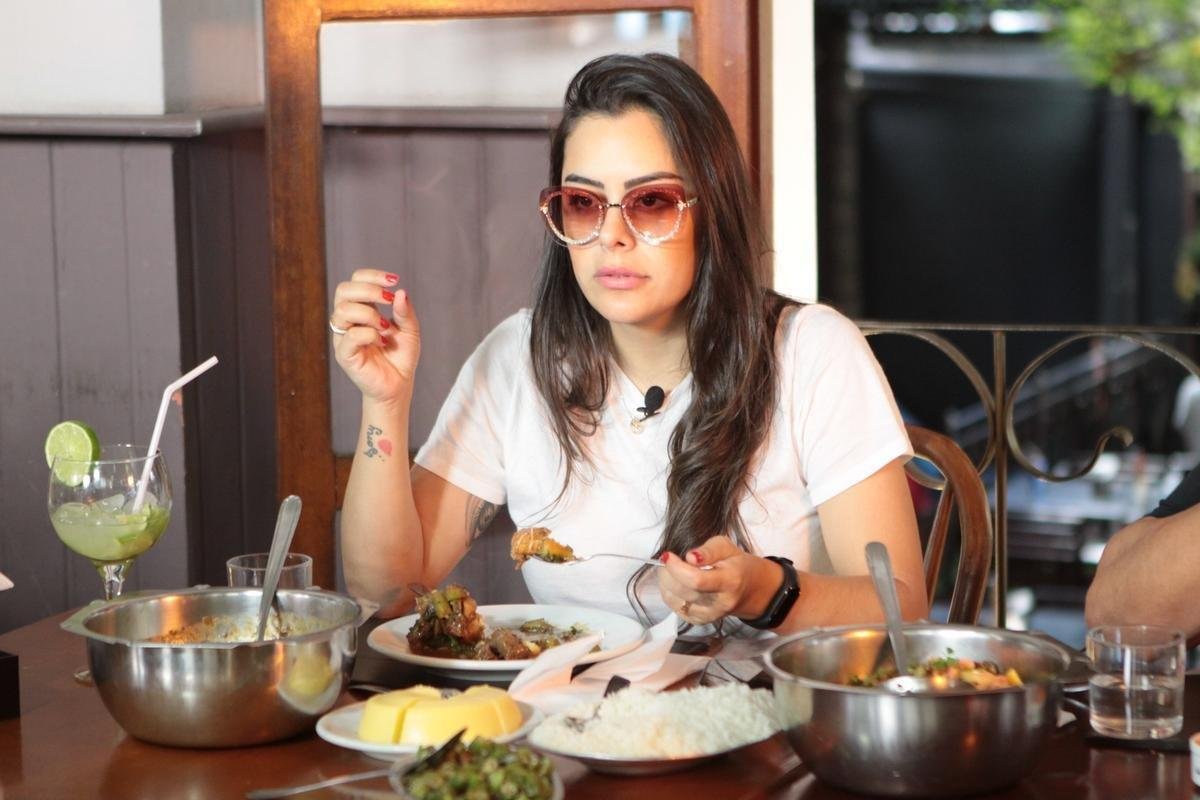 Na primeira vez de Larissa Riquelme em Belo Horizonte, levamos a modelo e apresentadora paraguaia para um verdadeiro banquete de pratos tpicos da culinria mineira. E ela adorou!