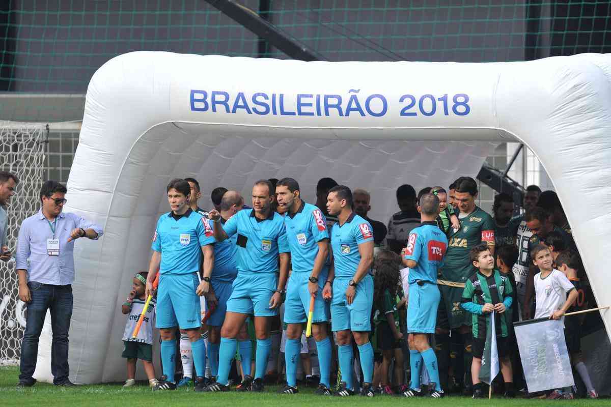 Imagens da partida entre Amrica e Palmeiras, no Independncia, pela 17 rodada do Campeonato Brasileiro 