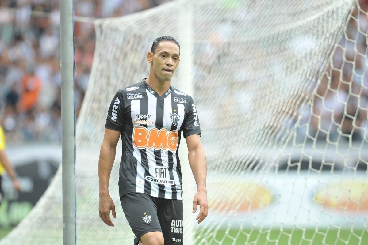 Atltico e Tupynambs duelam, no Mineiro, pelas quartas de final do Campeonato Mineiro