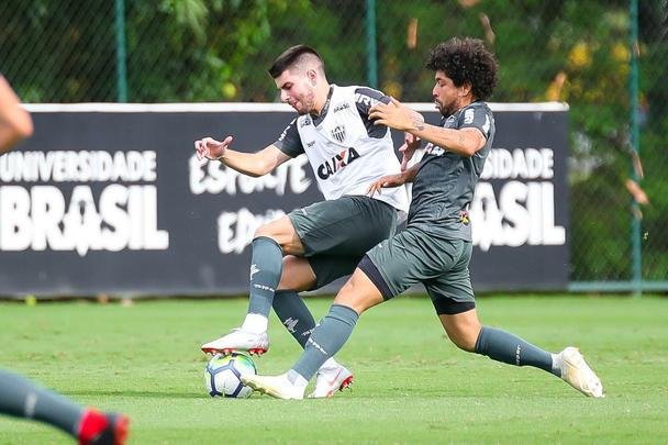 Veja, em fotos, como foi o primeiro treino de Levir Culpi nesta quinta passagem pelo Atlético