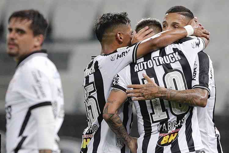 De virada, Galo vence em Santa Maria