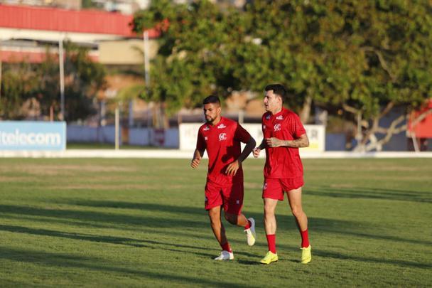 Elenco alvirrubro se reapresentou nesta terça-feira para iniciar os trabalhos visando a temporada 2020, na qual o clube participará do Pernambucano, do Nordestão, da Copa do Brasil e da Série B.