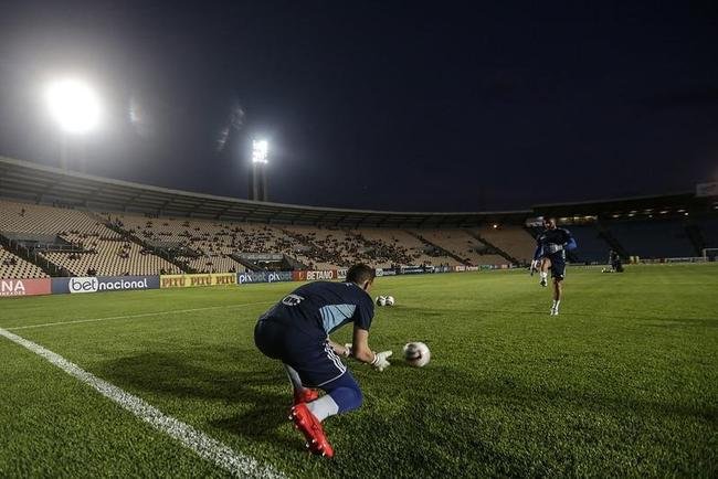 Sampaio Corra x Cruzeiro, no estdio Castelo, em So Lus-MA, pela 27 rodada da Srie B do Campeonato Brasileiro