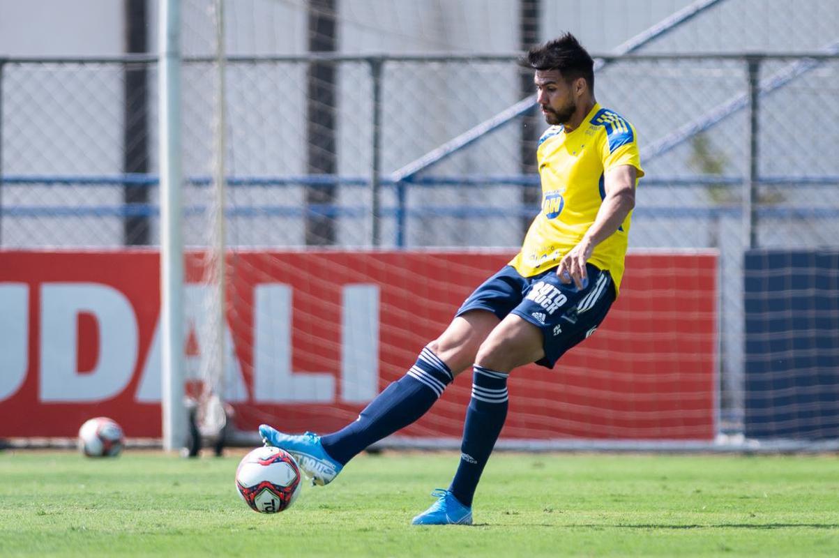 Fotos do treino do Cruzeiro desta sexta-feira na Toca II