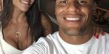 Patric comemorou ao lado da esposa