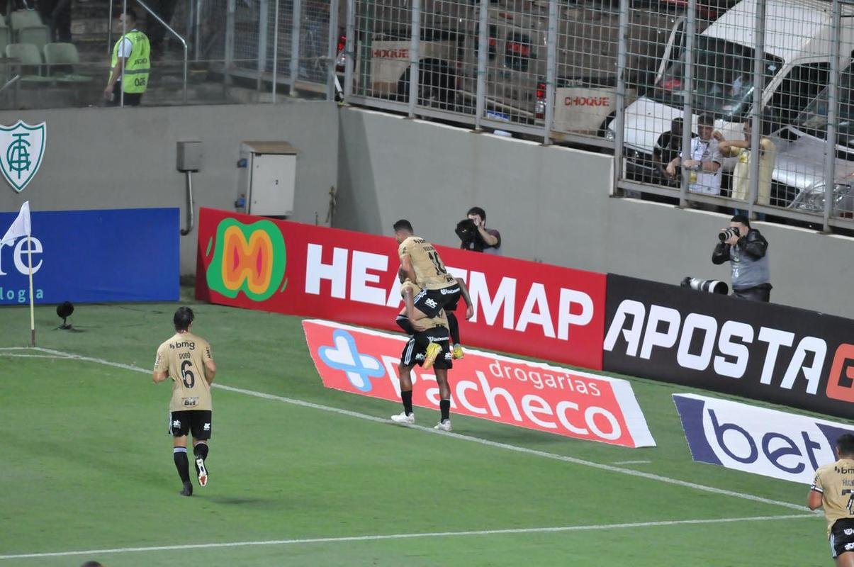 Fotos de Atltico x Democrata-SL pelo Mineiro