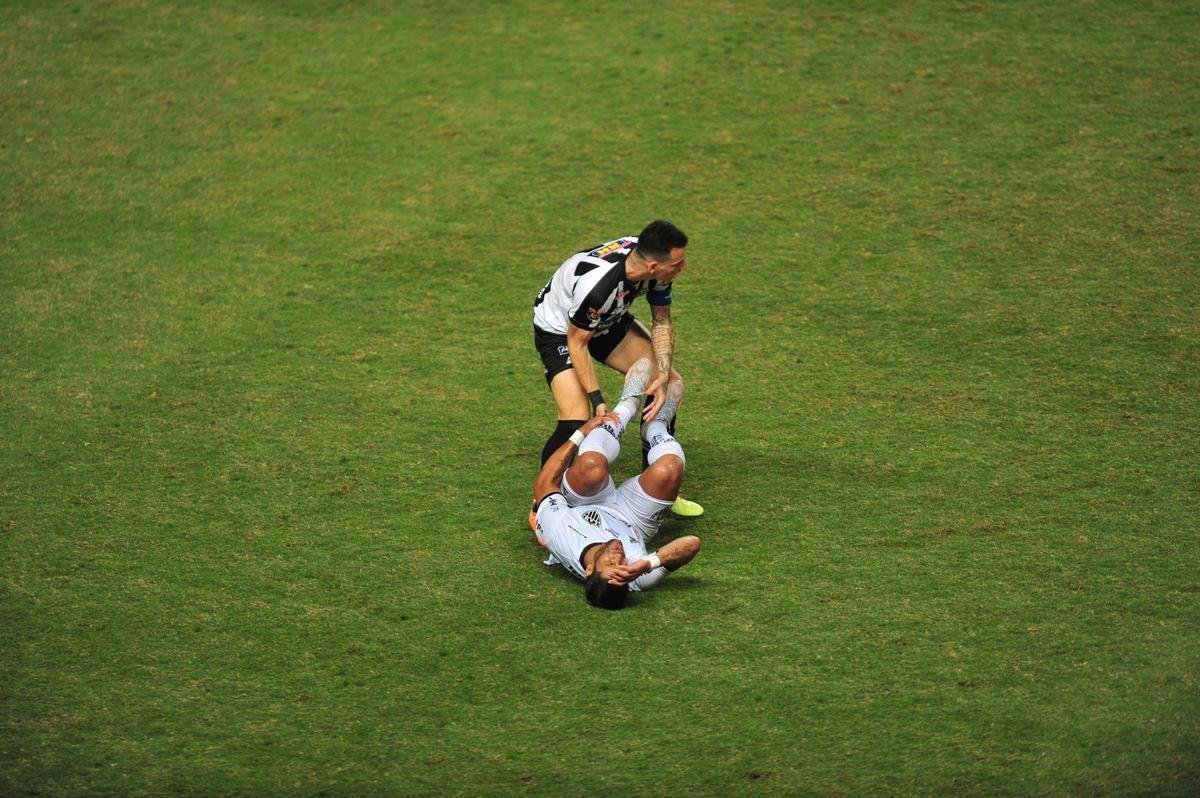 Fotos do jogo entre Athletic e Atltico, no Independncia, em Belo Horizonte, pela 11 rodada do Campeonato Mineiro 2021
