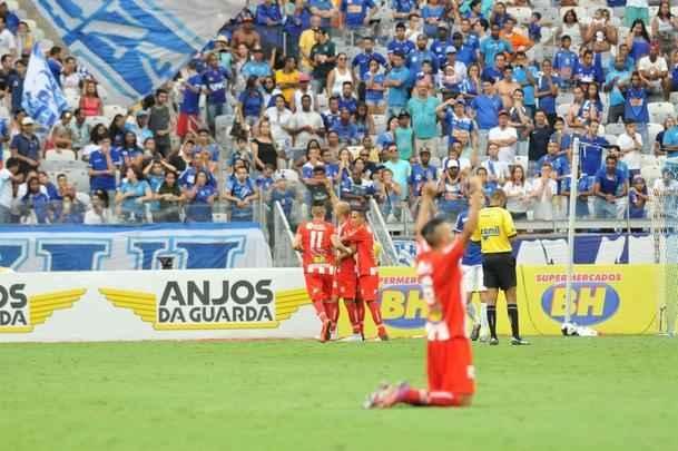 Fotos de Cruzeiro x Villa Nova, no Mineiro, pela oitava rodada do Estadual (Rodrigo Clemente/EM D.A Press)