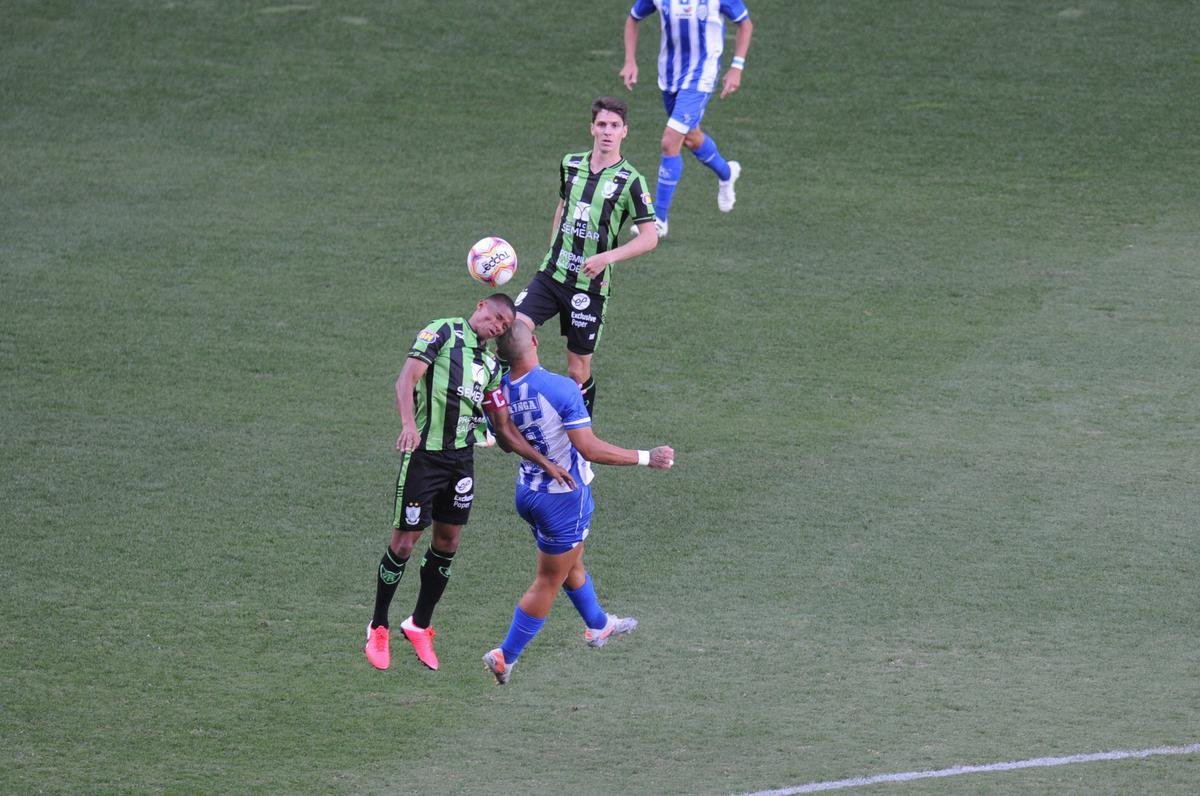 Fotos do jogo entre Amrica e CSA-AL, no Independncia, em Belo Horizonte, pela Srie B do Campeonato Brasileiro