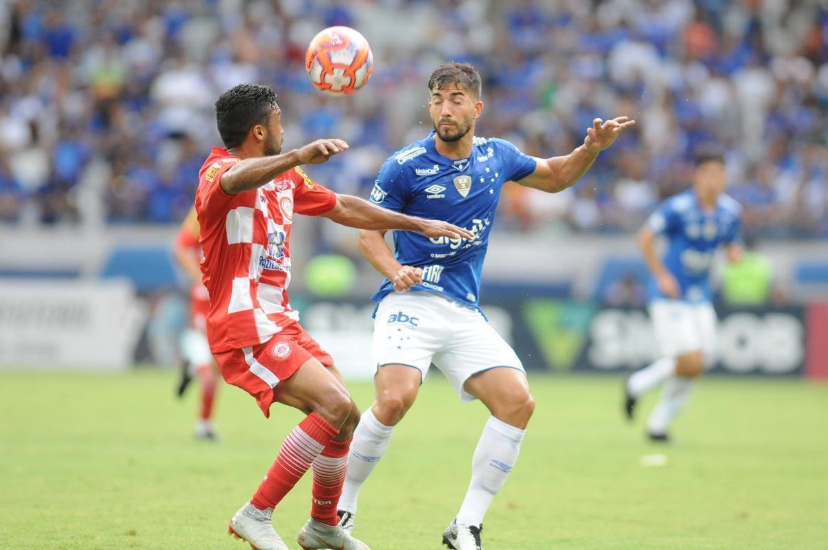 Fotos do jogo entre Cruzeiro e Tombense, no Mineiro, pela nona rodada do Campeonato Mineiro