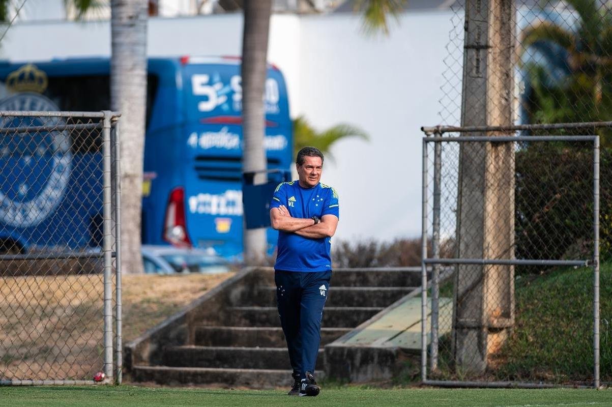Fotos do treino do Cruzeiro desta segunda-feira (27/9)