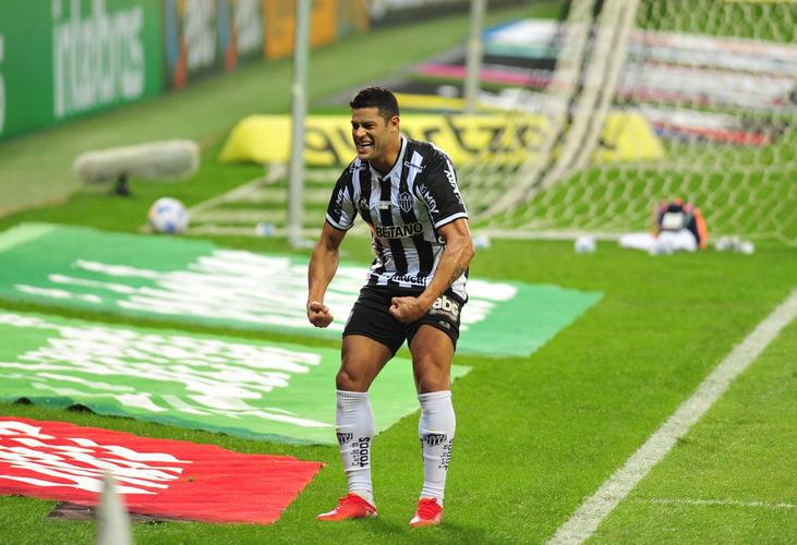 No segundo tempo, Atltico abriu o placar com gol de Hulk, em cobrana de pnalti