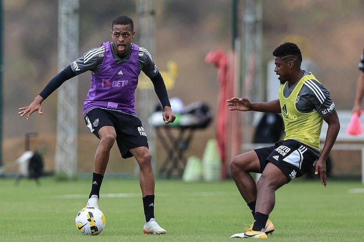 Atltico se prepara na Cidade do Galo para a partida de domingo (31), contra o Inter, no Beira-Rio
