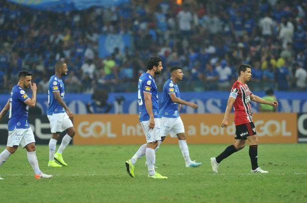 Fotos de Cruzeiro x So Paulo, no Mineiro, pela 26 rodada do Campeonato Brasileiro